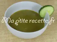 Photo recette soupe froide au concombre, haricots verts, tomates.